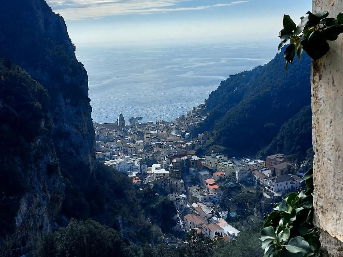 Vittoria House Centro Storico Villa Amalfi